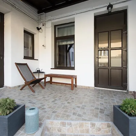 アパート Lovely Flat With Patio And Mountain Views