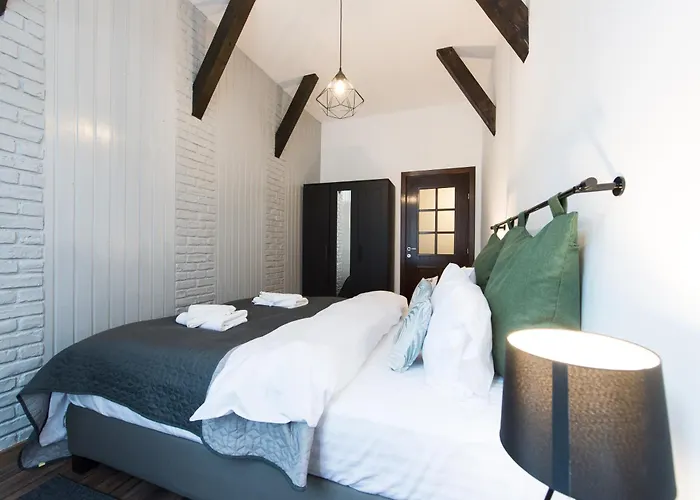 アパート Lovely Flat With Patio And Mountain Views ブラショフ