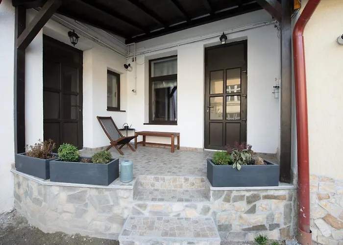 アパート Lovely Flat With Patio And Mountain Views *